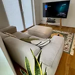 Mosel - Netflix - Modern & Zentral Schweich
