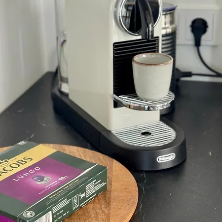 Mosel - Netflix - Modern & Zentral *